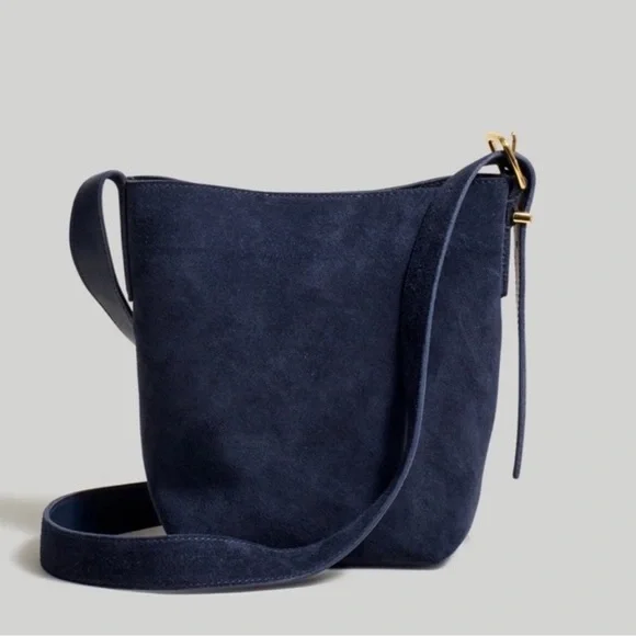 Madewell “The Essential” navy suede bucket bag deep indigo blue, gold buckle NEW - Picture 3 of 13